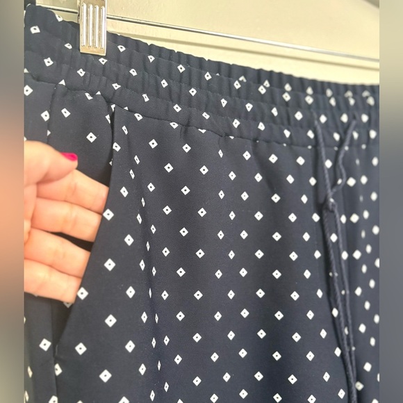 Ann Taylor LOFT Wide Leg Ankle Pants Navy Nautical Preppy Pull On - Picture 3 of 7